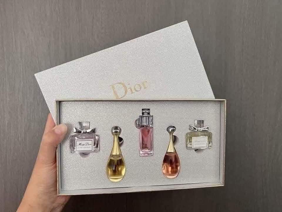 Dior perfume sample set